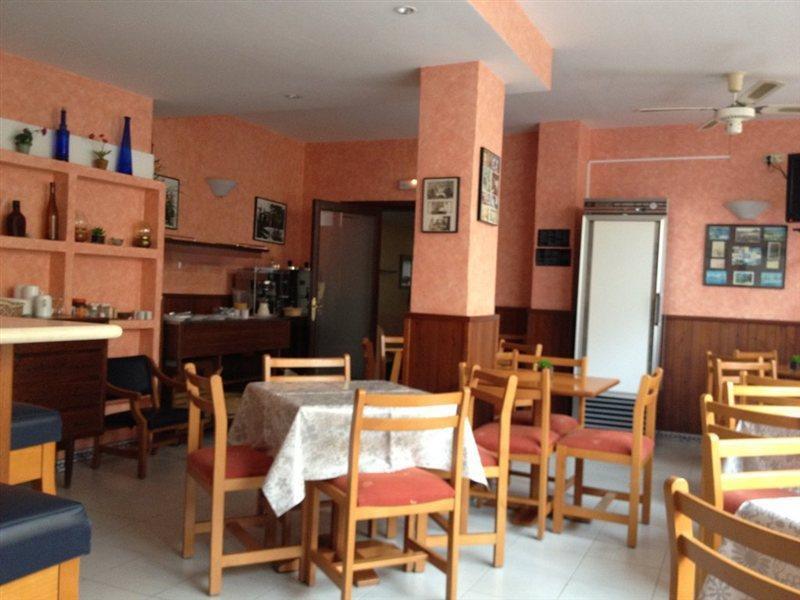 Hostal Cala Ratjada Exterior photo